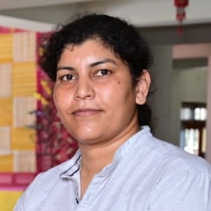 Dr. Mainika